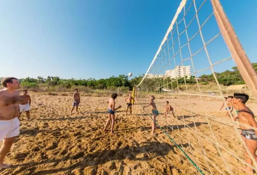 호텔 Paradise Beach Resort