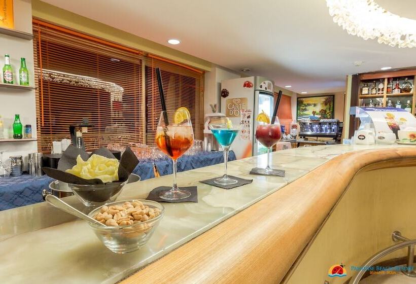 בית מלון כפרי Paradise Beach Resort