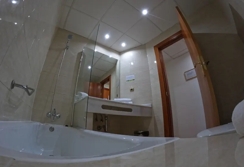 Hotel Saylu