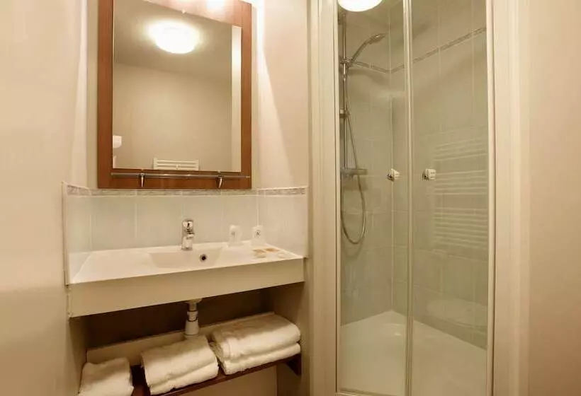 Отель The Originals City, Hôtel Les Bruyères, Dax Nord