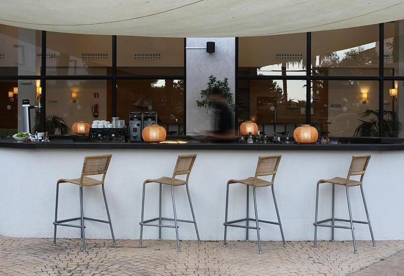 Precise Resort El Rompido-The Club