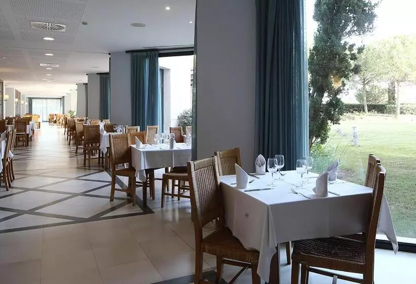 Precise Resort El Rompido-The Club