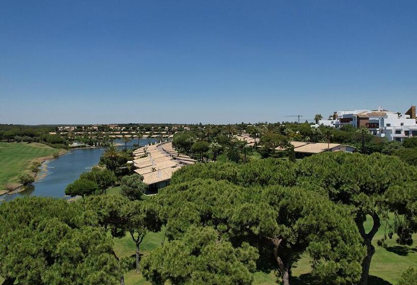 Precise Resort El Rompido-The Club