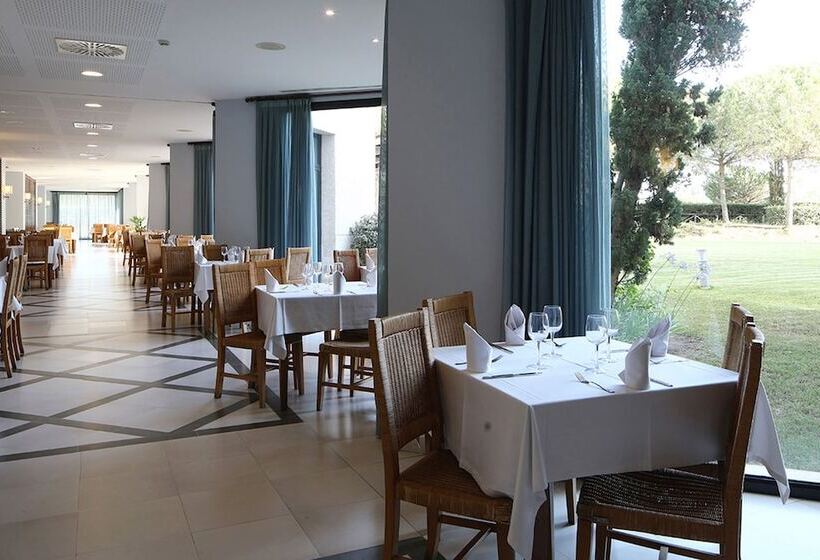 Precise Resort El Rompido-The Club