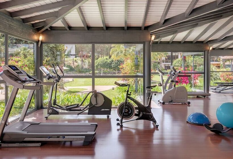 Precise Resort El Rompido-The Club