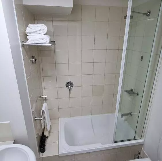 Quality Apartments Melbourne Central