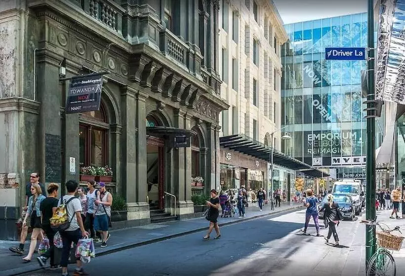 Quality Apartments Melbourne Central