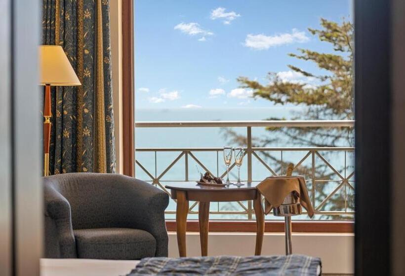 هتل Hvd Riviera Beach