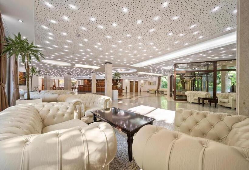 هتل Hvd Riviera Beach