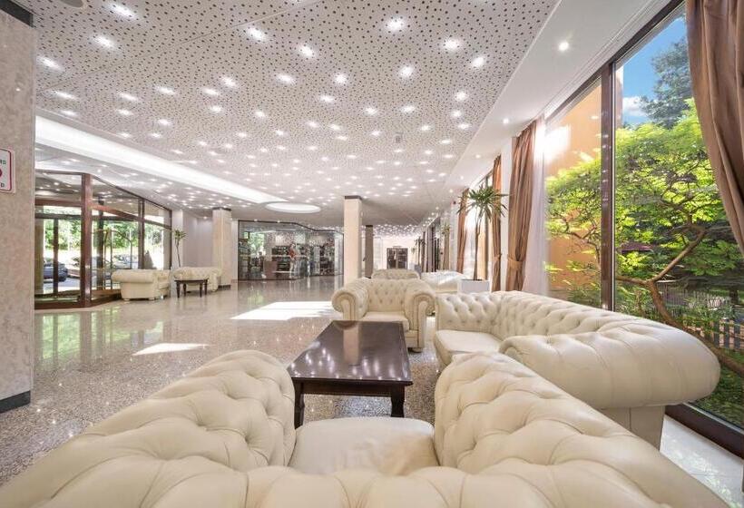 هتل Hvd Riviera Beach