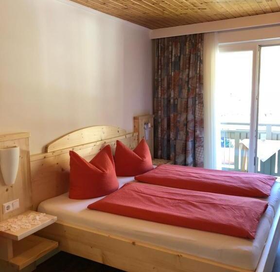 호스텔 Pension & Ferienwohnung Dullnig