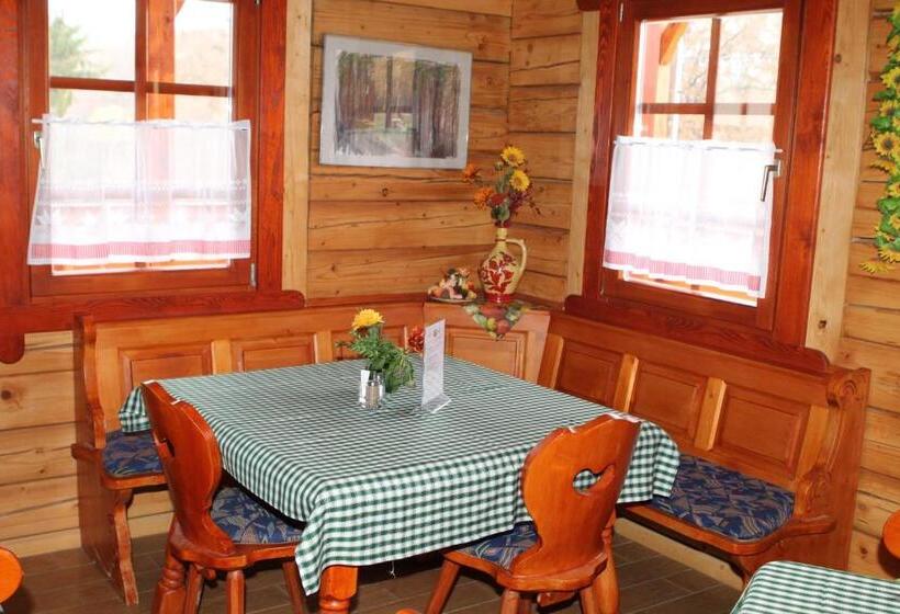 הוסטל őrszem Fogadó