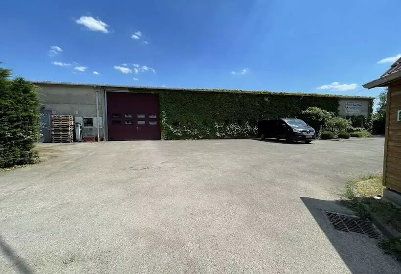 Aamiaismajoitus (B&B) La Ferme Du Paradis