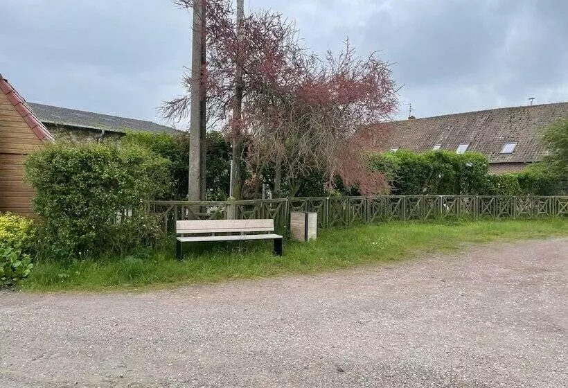 Aamiaismajoitus (B&B) La Ferme Du Paradis