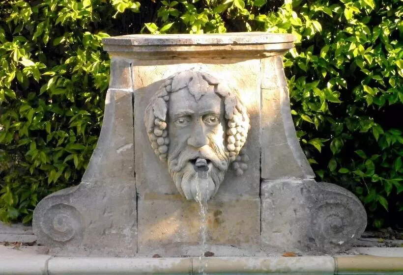 Aamiaismajoitus (B&B) Les Deux Tours