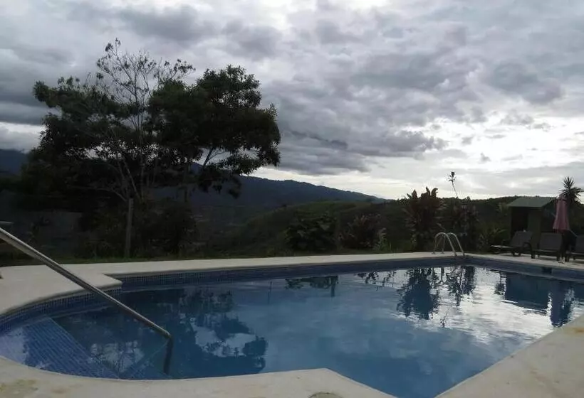 Aamiaismajoitus (B&B) Rinconcito Verde