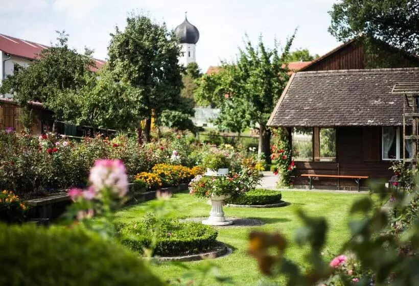 Gasthaus Und Hotel Göttler Josef