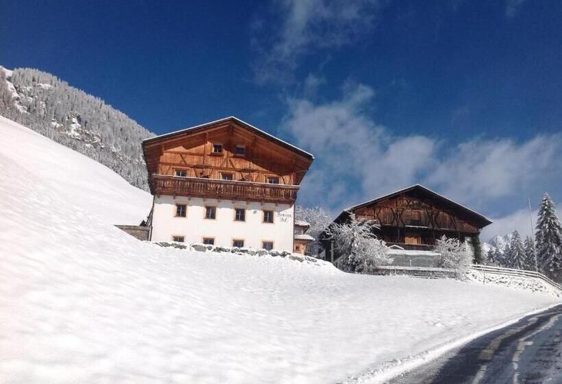 Отель Biohof Hamann