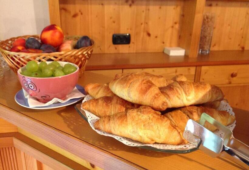 Отель Biohof Hamann