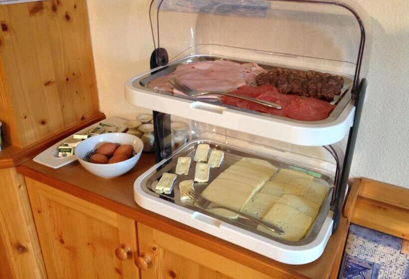 Отель Biohof Hamann