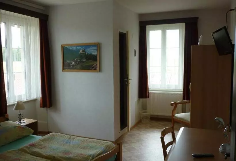 ホテル La Caquerelle