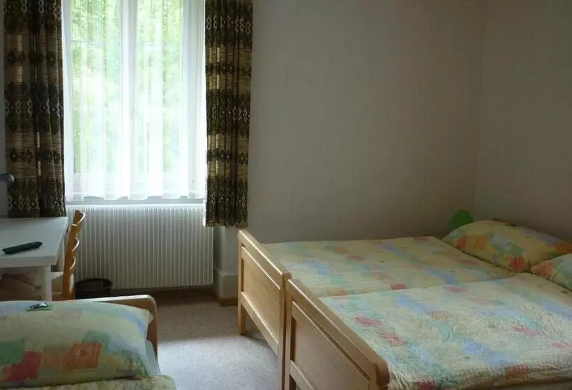 ホテル La Caquerelle