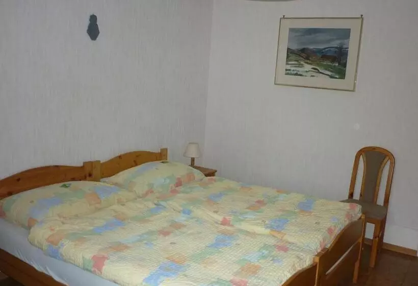 ホテル La Caquerelle