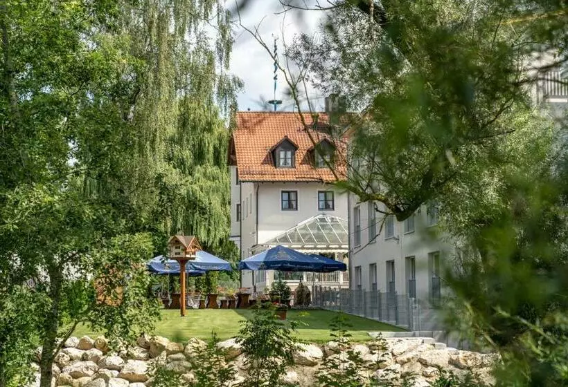 Hotelli Landgasthof Nagerl