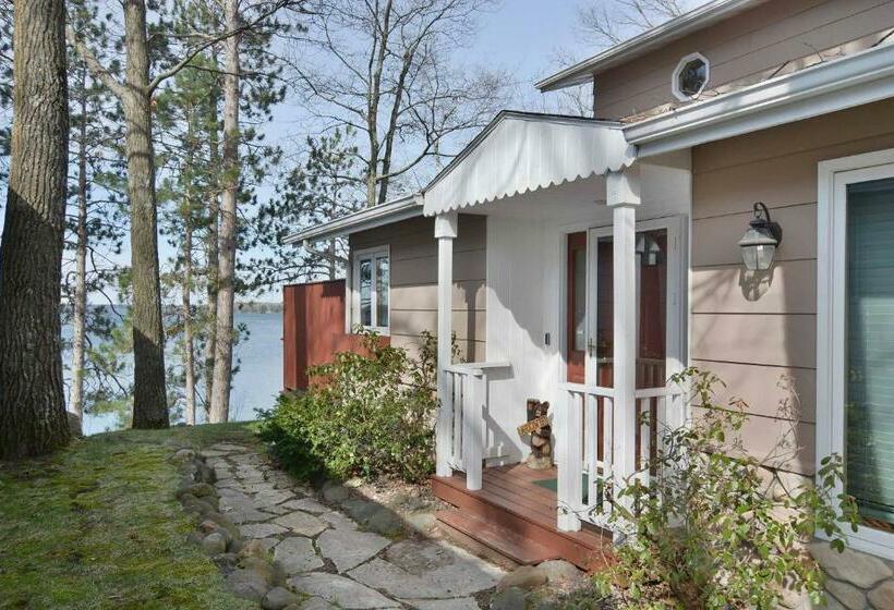 Отель Sunset Shores Retreat Condo