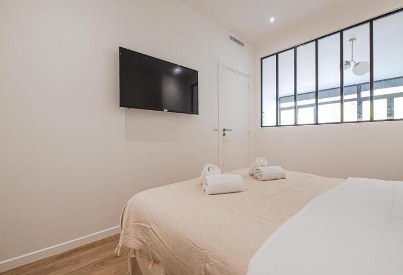 Luxury Residence   Paris South