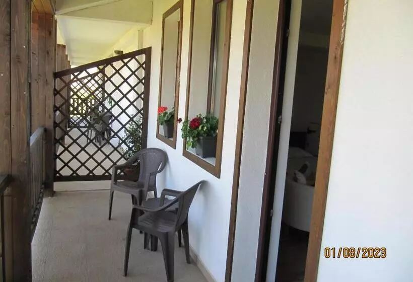 Majatalo Guest House Belchin View