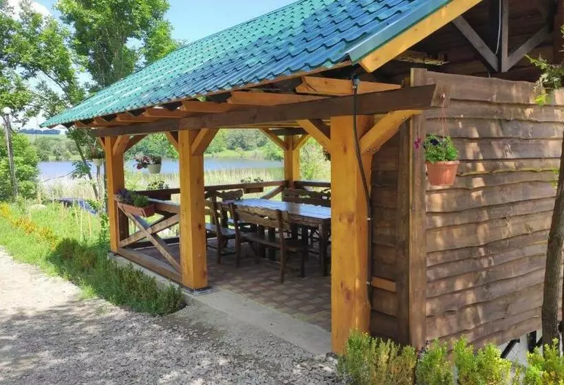 Majatalo Zelenaya Usad`ba Stavbor