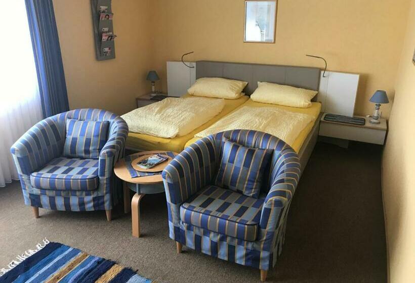 Pension Liesbachtal Direkt Am Waldrand Bayerische Rhön