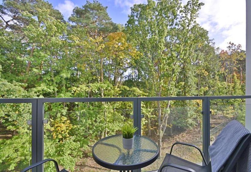 Osiedle Cesarskie Apartamenty   Parking   Apartamenty Bryza