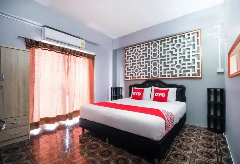 Hotelli Oyo 1006 F.o Room