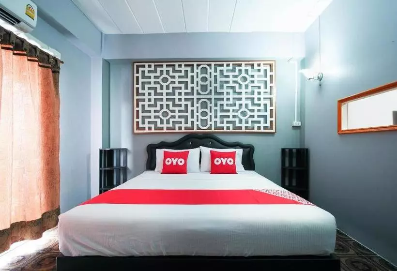 Hotelli Oyo 1006 F.o Room