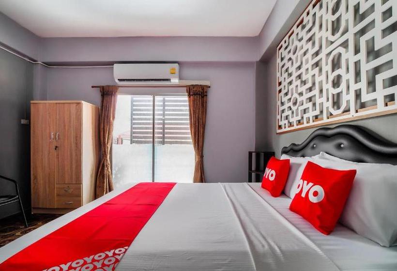 בית מלון כפרי Oyo 1006 F.o Room