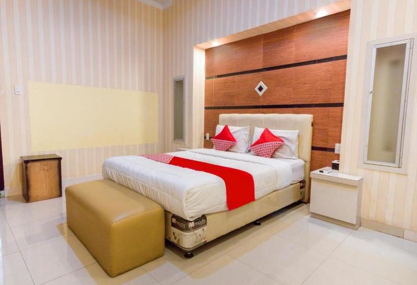 בית מלון כפרי Oyo 3023 Yellow Residence