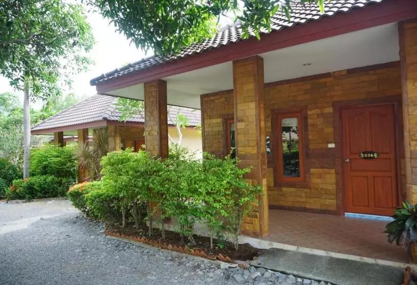 Majatalo Gpm Resort Pattaya