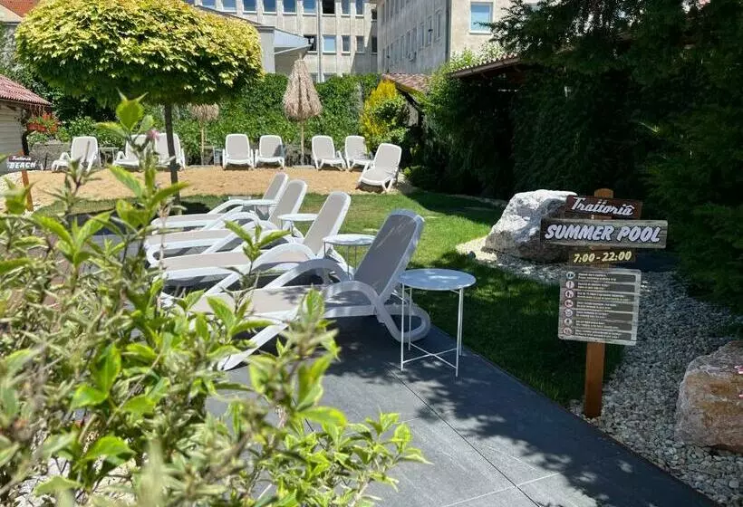 ペンション Penzion Trattoria