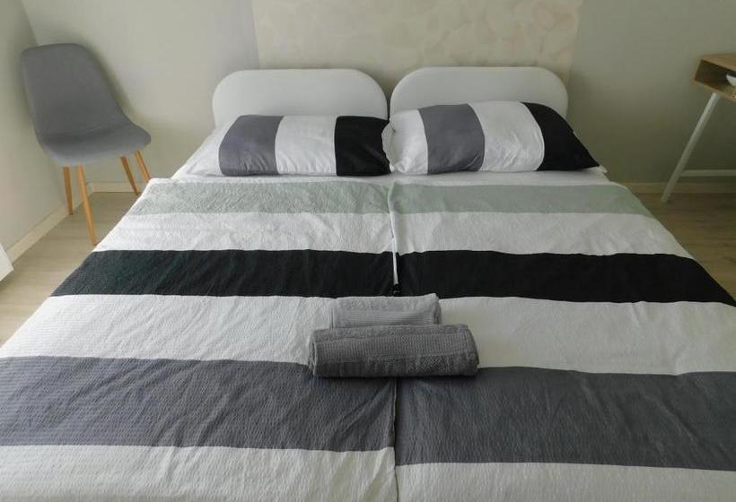 تختخواب و صبحانه Berta Panzió