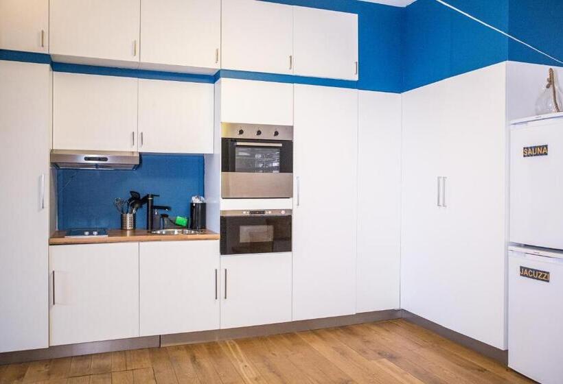 Bed and Breakfast Bnb Nest