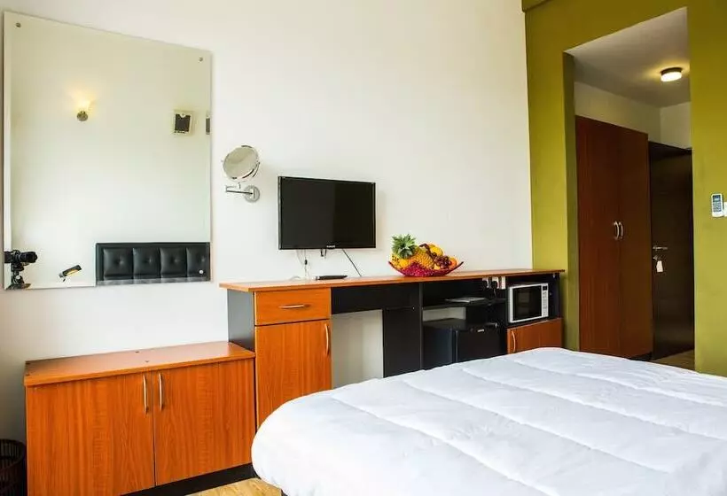 ホテル Kdu Guest House