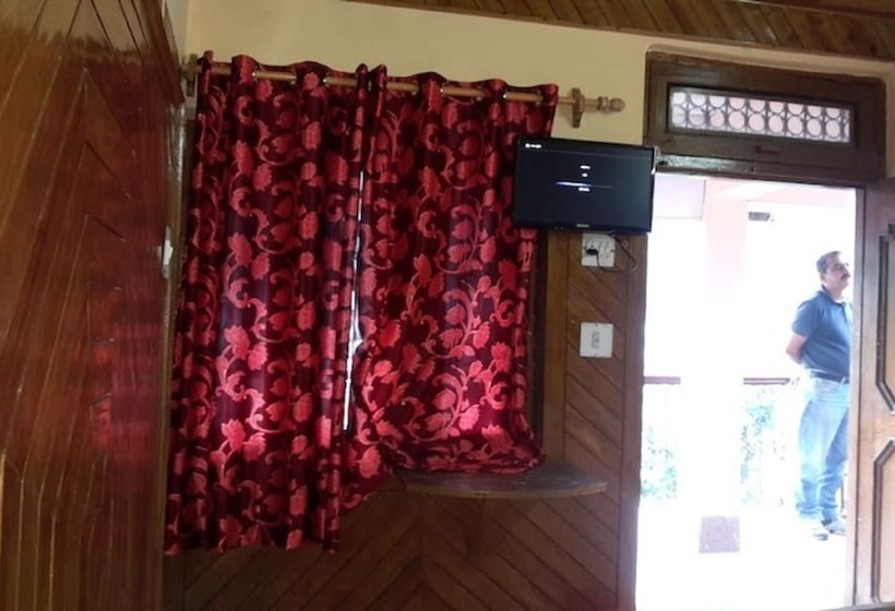 Отель New Payal Nainital