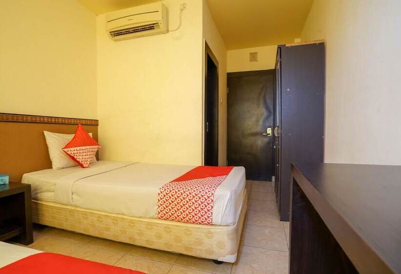 Hotel Oyo 2255  Triantama