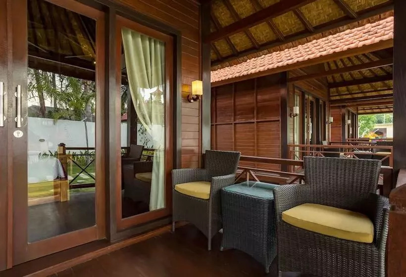 Hotelli The Bridge Huts