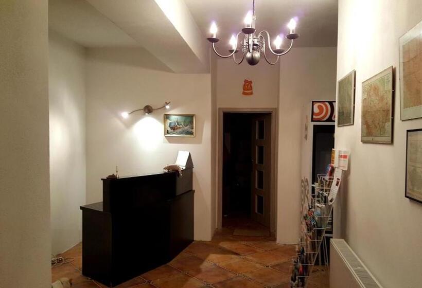 פנסיון Penzion Na Navsi