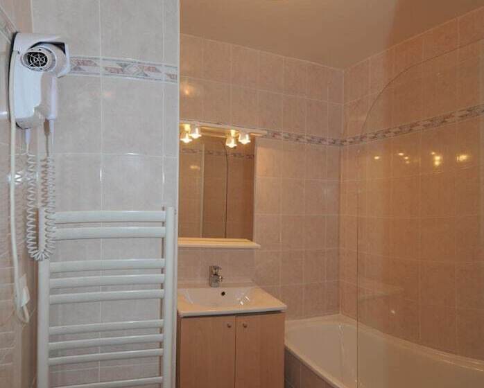 اقامتگاه Azureva Les Menuires