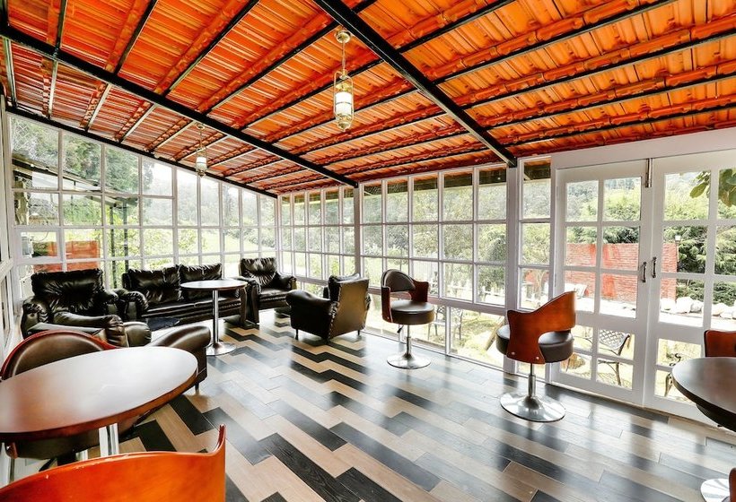 Hotel Fab St. Clouds