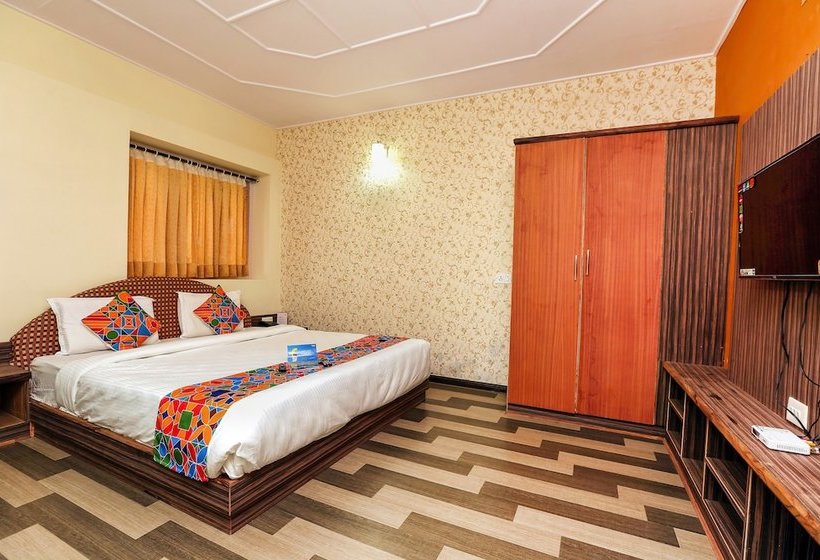 Hotel Fab St. Clouds